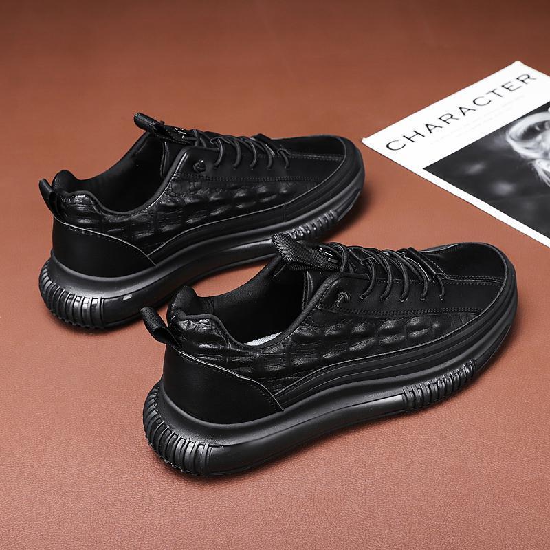 Leather Jelly Bottom Darth Vader Men's Sneakers